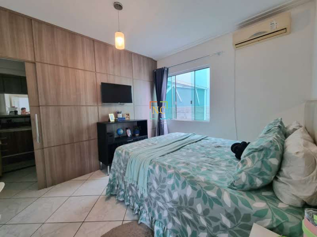 Casa, 4 quartos, 240 m² - Foto 9