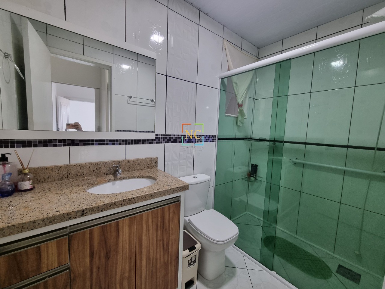 Casa, 4 quartos, 240 m² - Foto 13