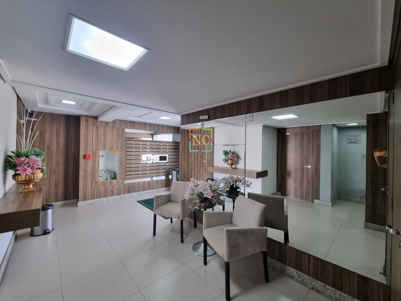 Apartamento, 2 quartos, 74 m² - Foto 2