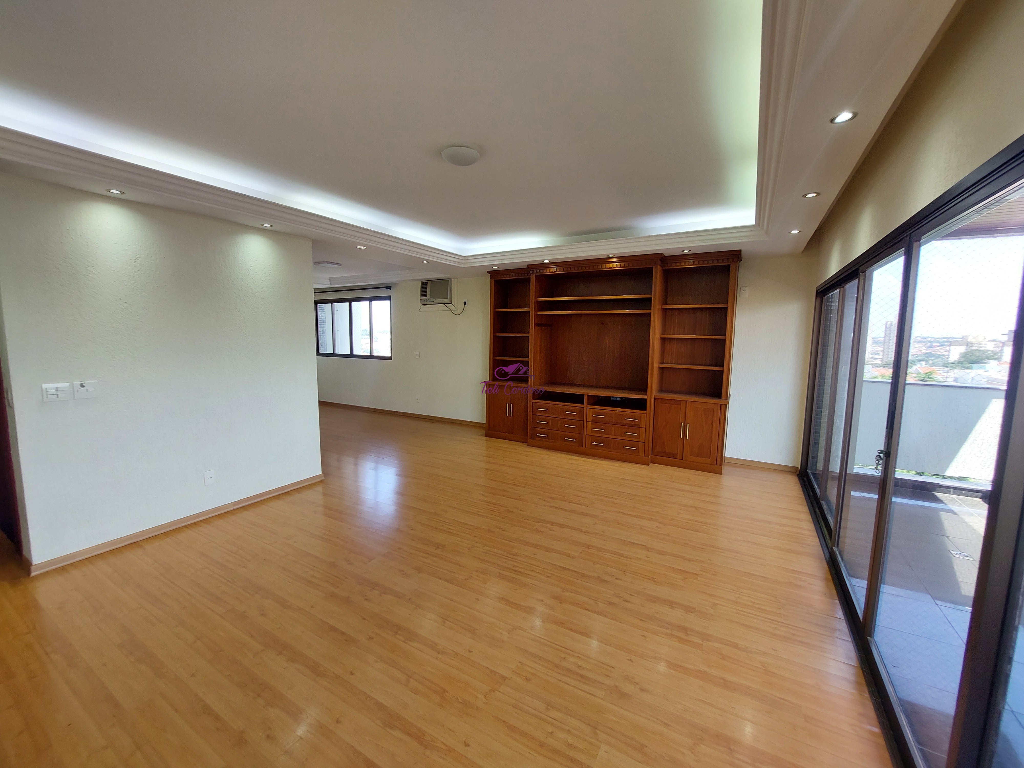Apartamento, 3 quartos, 208 m² - Foto 2