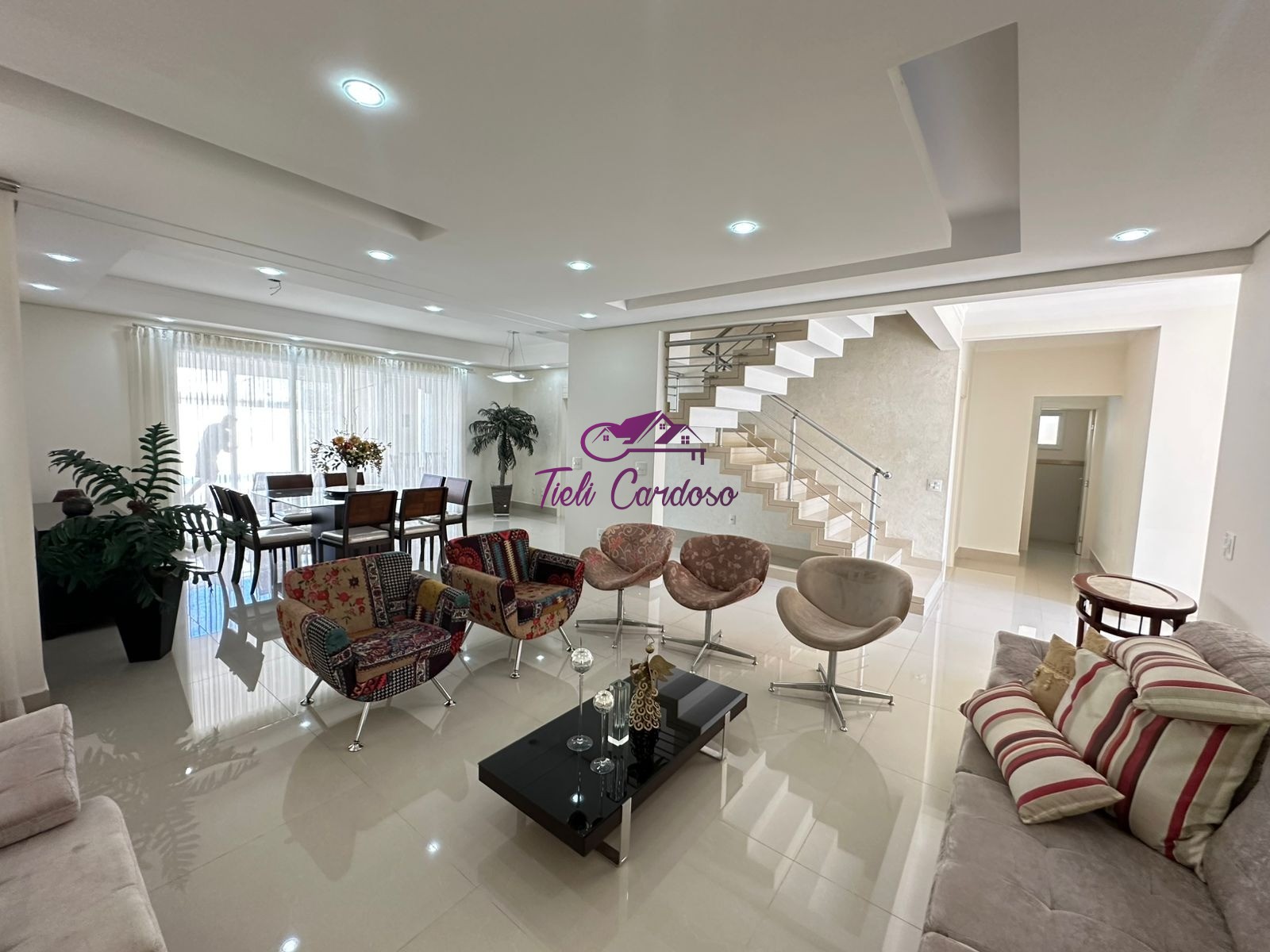 Casa, 5 quartos - Foto 1
