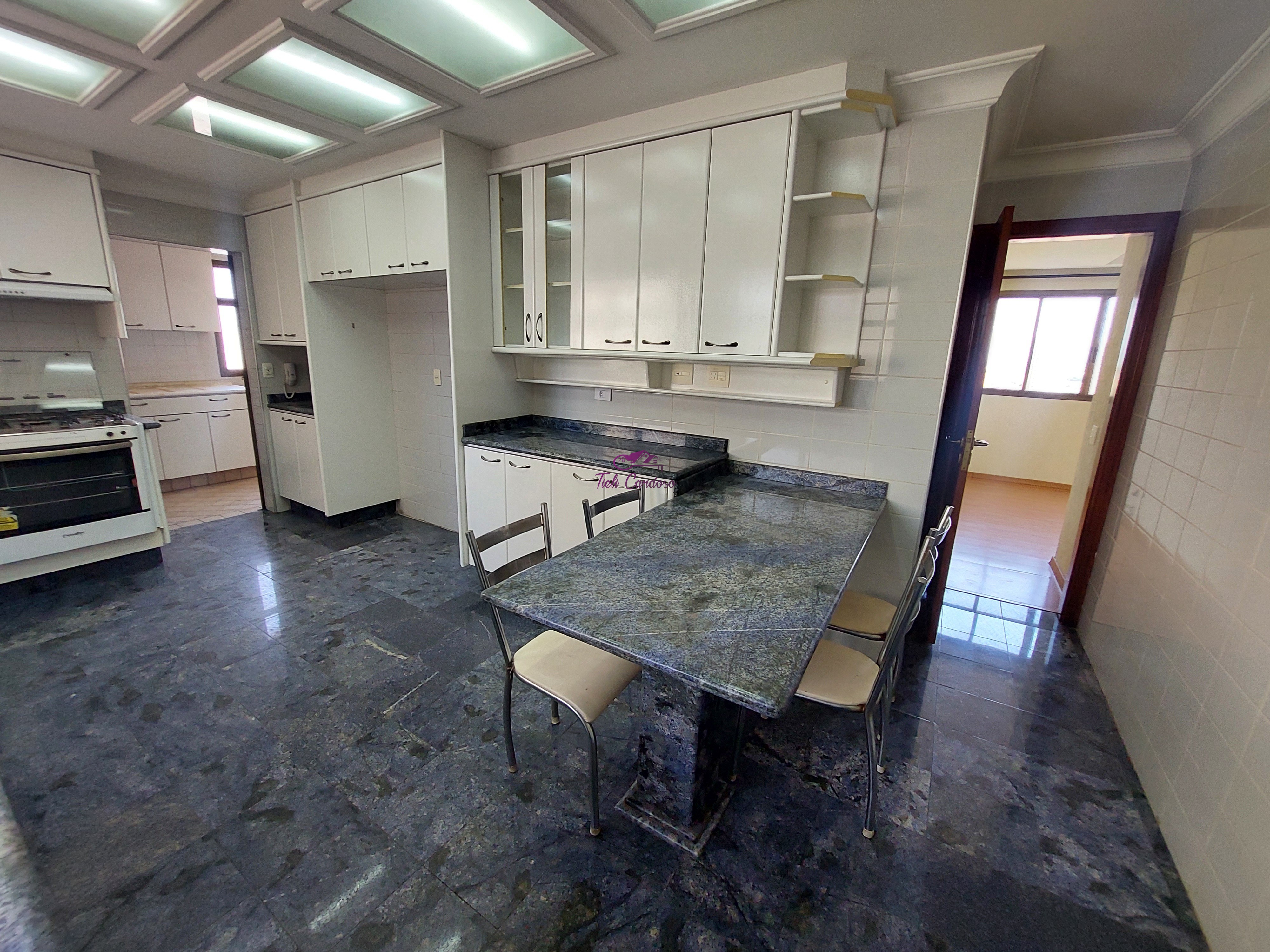 Apartamento, 3 quartos, 208 m² - Foto 9