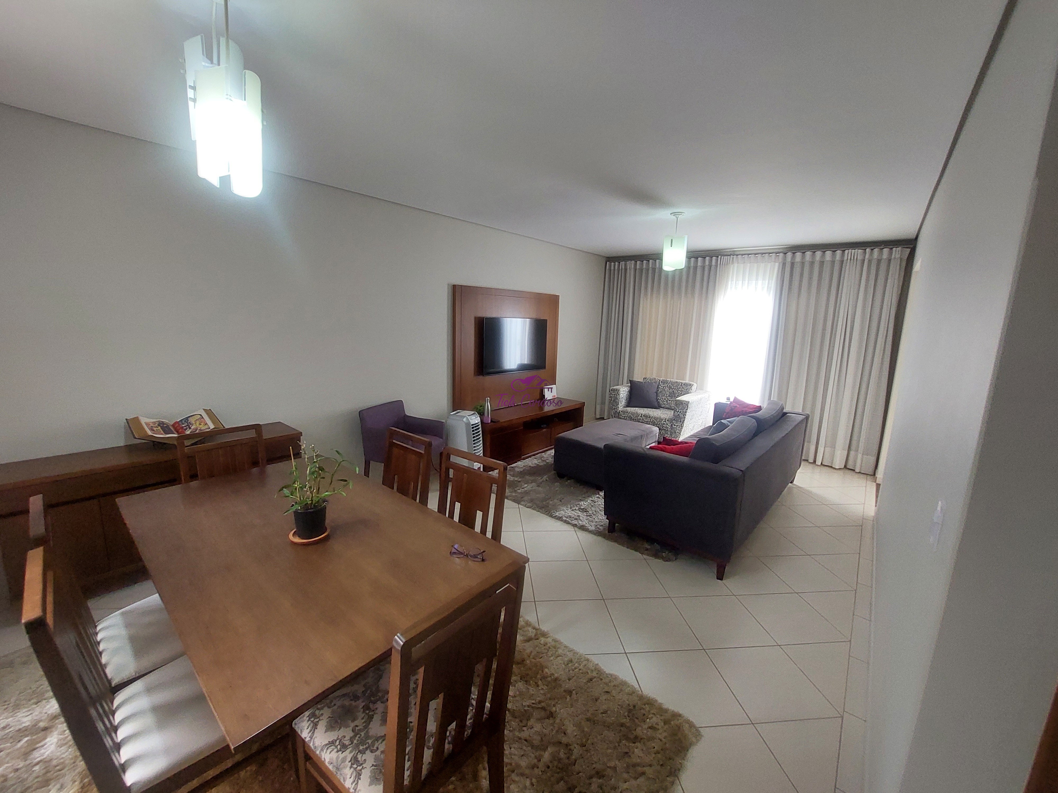 Casa, 4 quartos - Foto 1