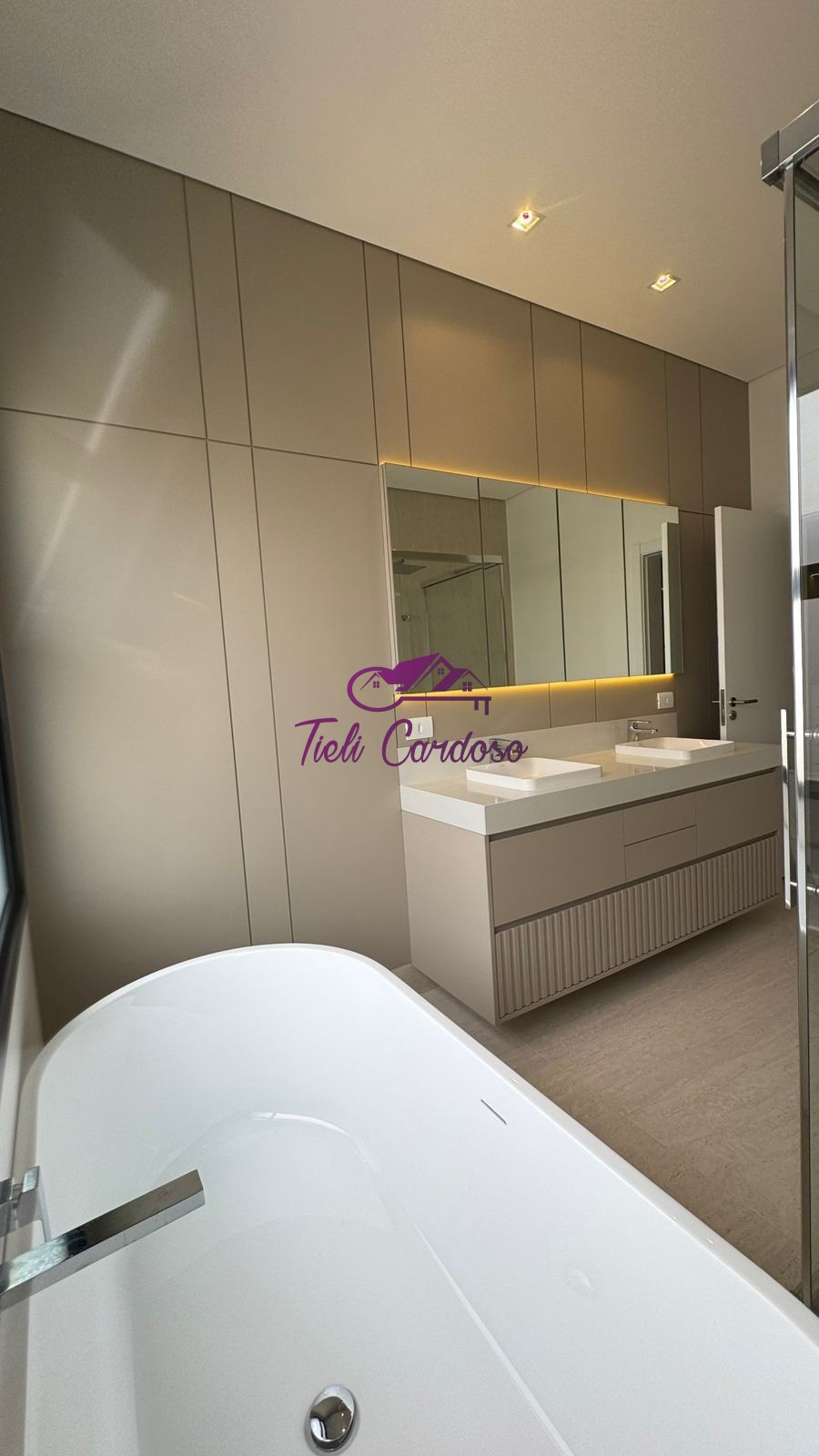 Casa, 5 quartos, 288 m² - Foto 9