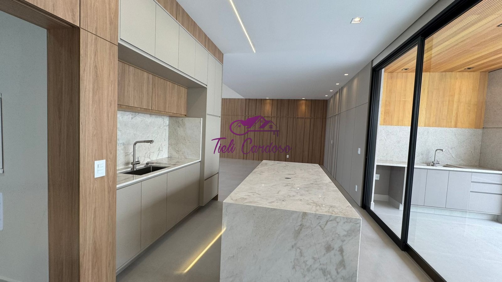 Casa, 5 quartos, 288 m² - Foto 19