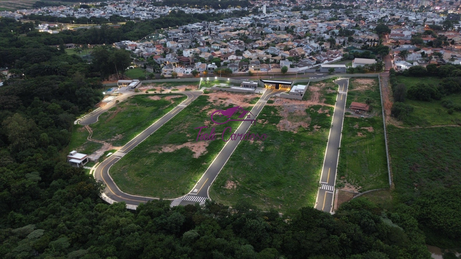 Terreno, 300 m² - Foto 3