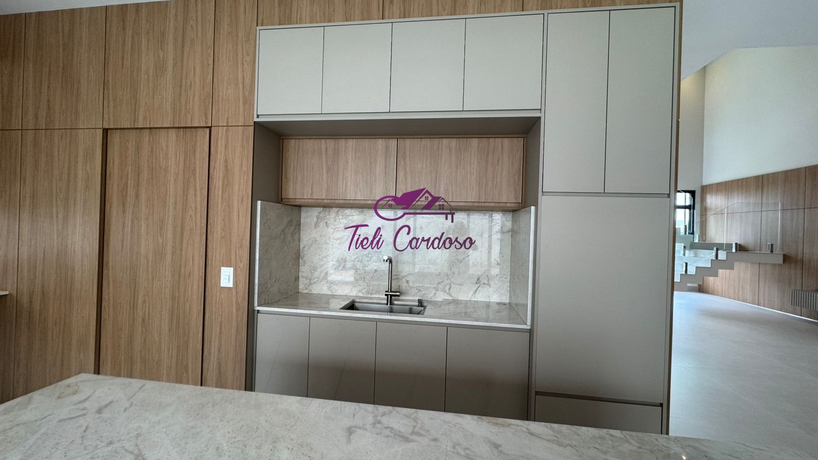 Casa, 5 quartos, 288 m² - Foto 4