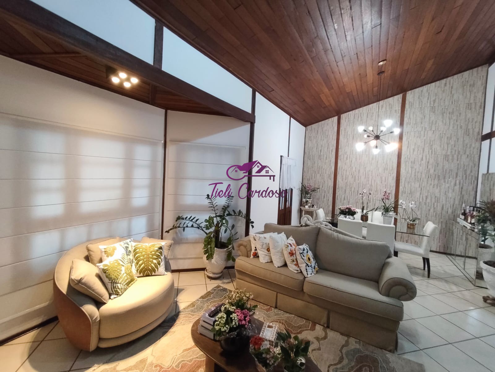 Casa, 3 quartos - Foto 1