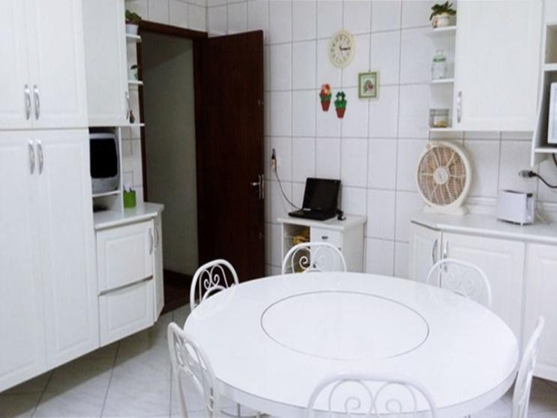 Sobrado, 3 quartos, 236 m² - Foto 6