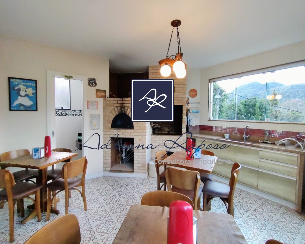 Casa para Comprar em VARGEM GRANDE - TERESÓPOLIS - RJ