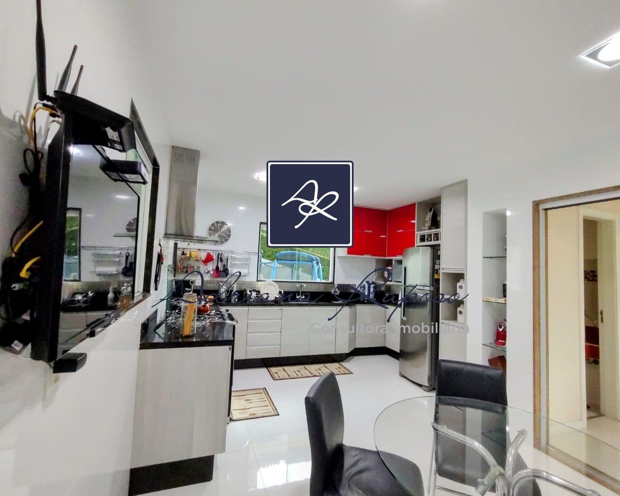 Casa para Comprar em VARGEM GRANDE - TERESÓPOLIS - RJ