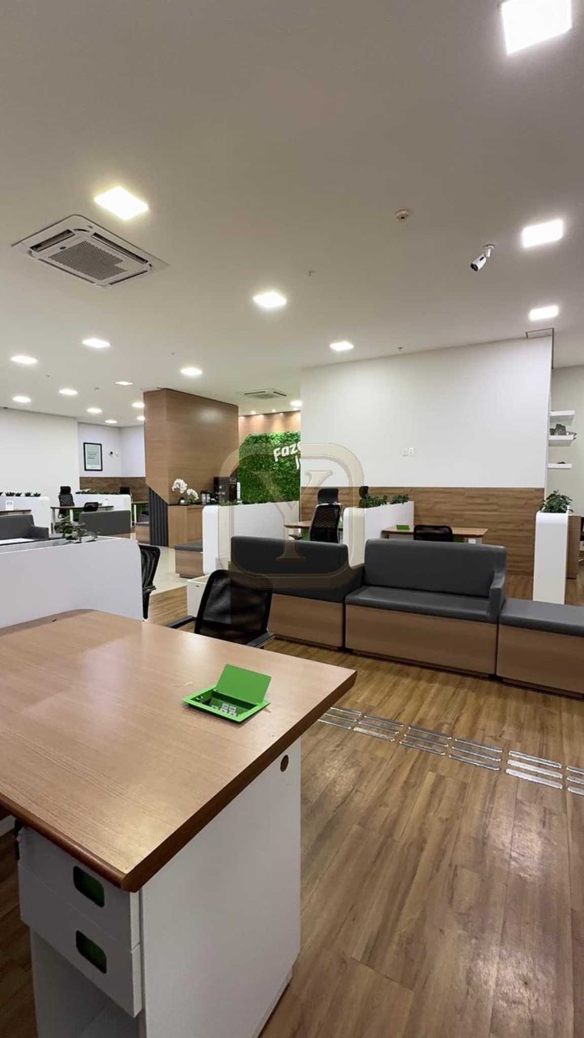 Sala Comercial no Edifício Concorde - 330 m² - Parque das Águas - Cuiabá - MT