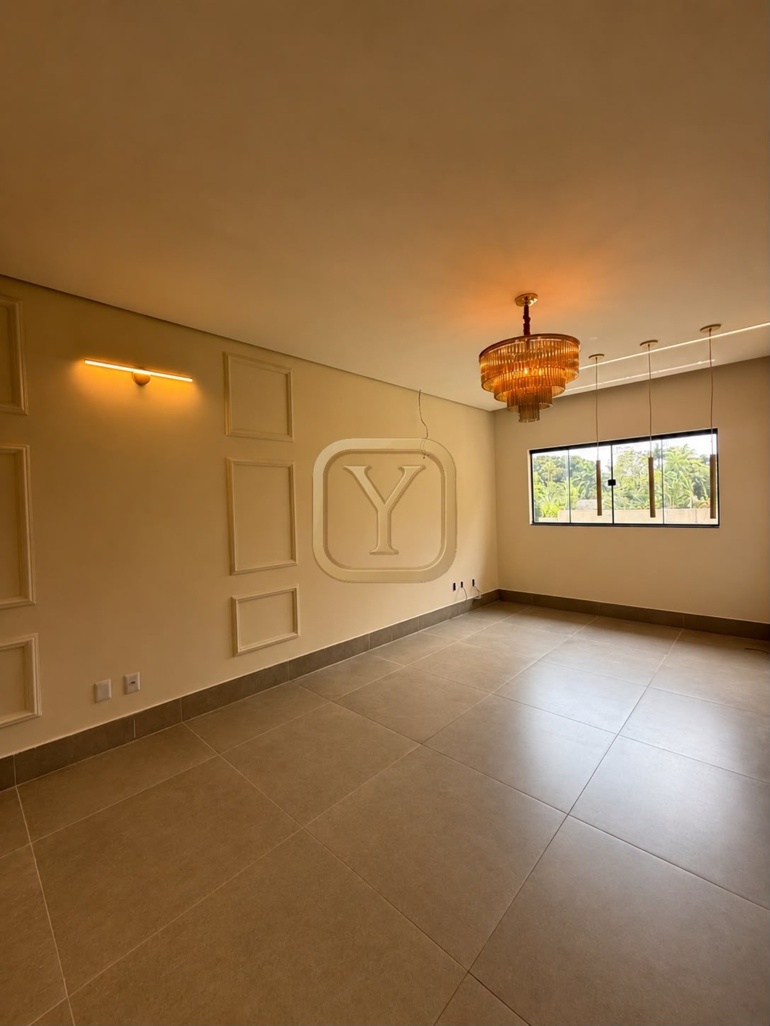 Salão Comercial para Locação e Venda | 535 m² - 10 Salas -12 Vagas