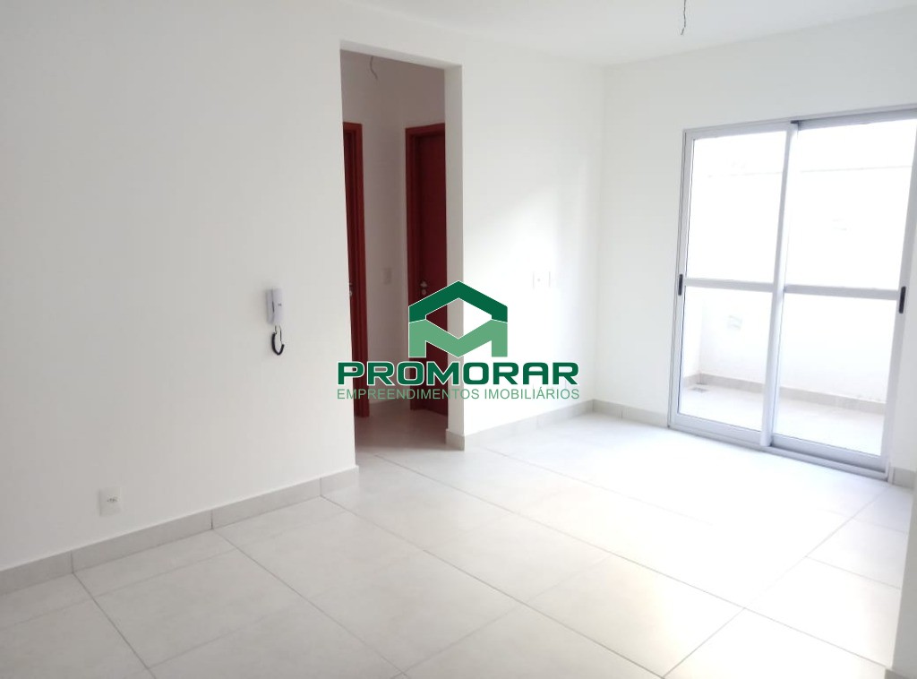 Apartamento 02 quartos, com elevador, à venda, no São João Batista, Belo Horizonte, MG