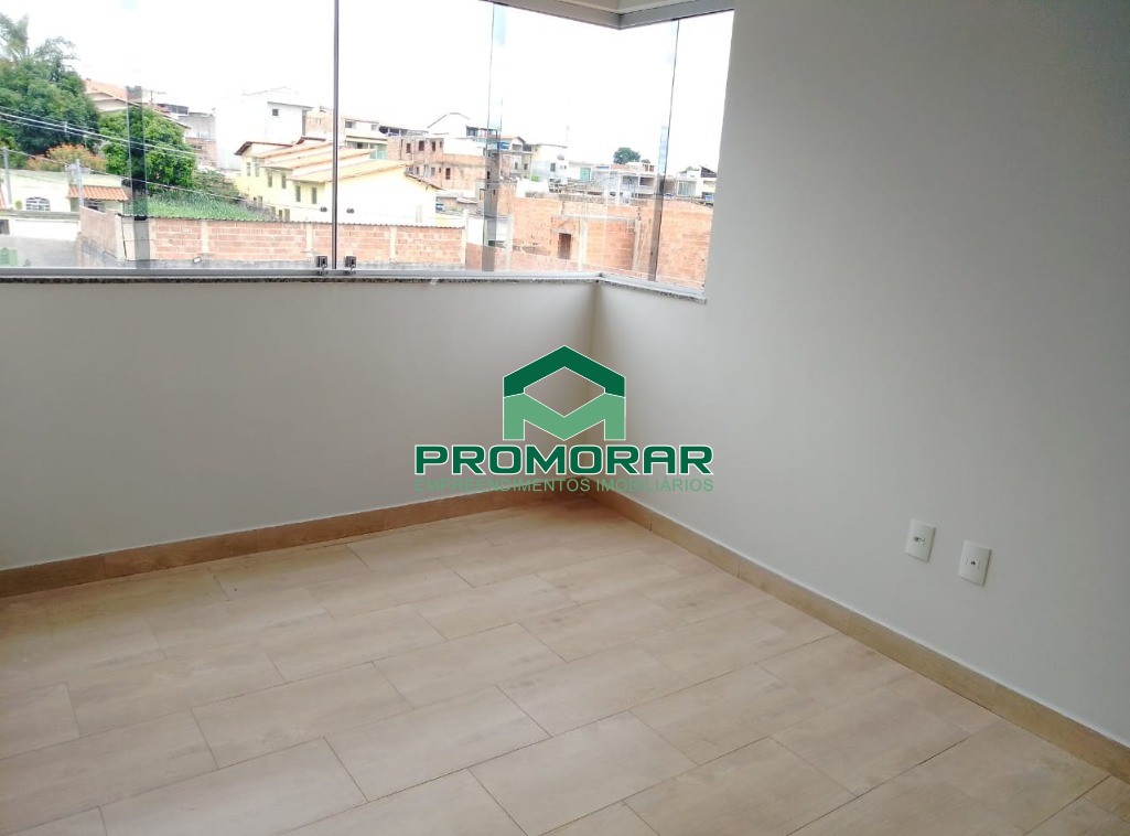 Apartamento com 2 quartos sendo 1 suíte à venda no bairro Xangri-lá, Contagem, MG