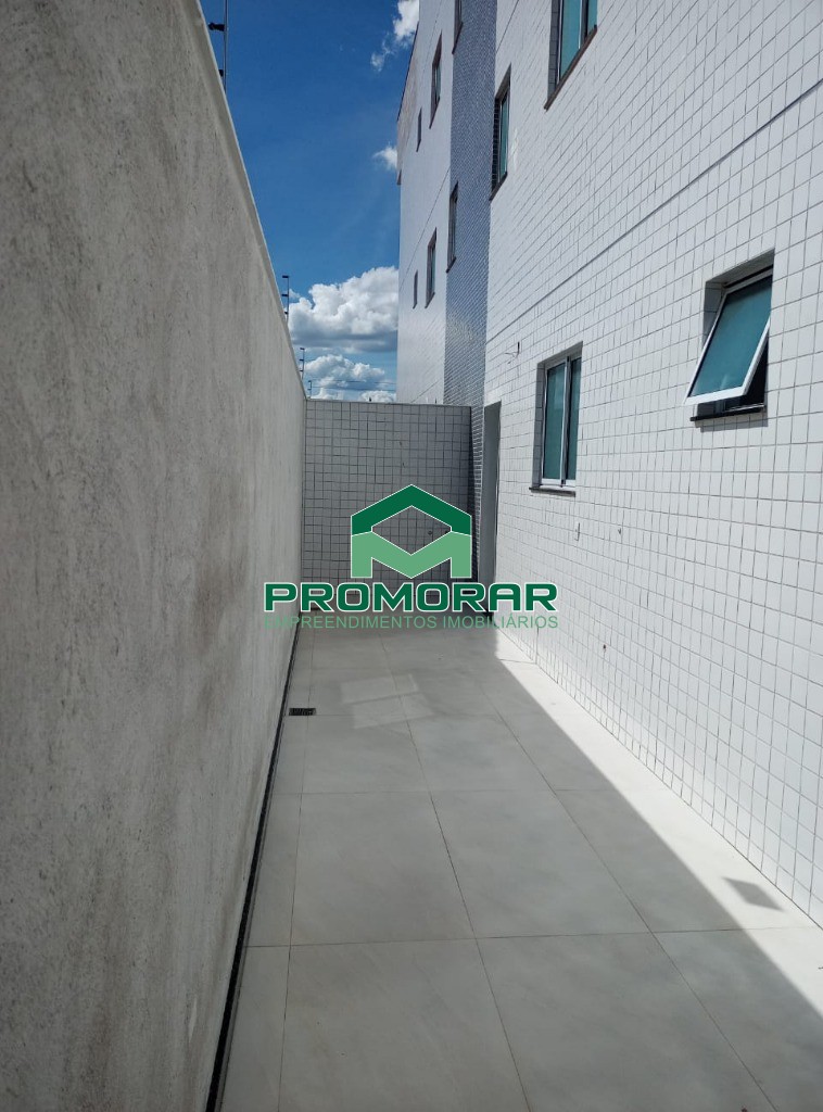 Apartamento com área privativa à venda com 2 quartos sendo 1 suíte no bairro Santa Terezinha, Belo Horizonte, MG.
