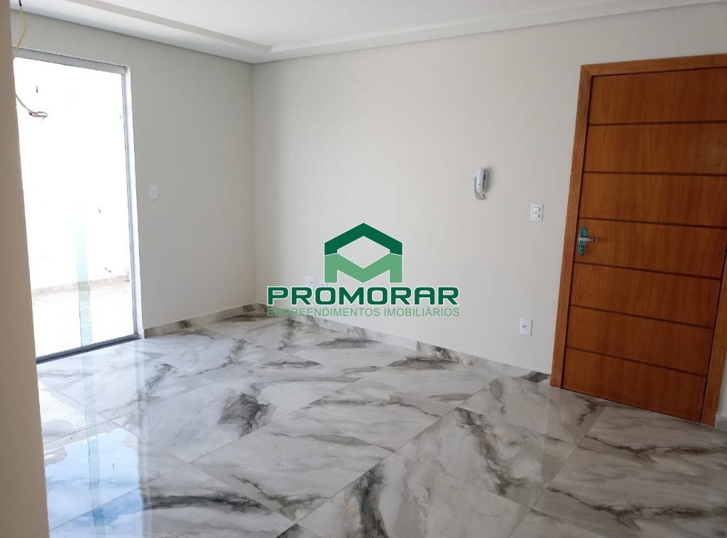 Apartamento com 2 quartos à venda no bairro Maria Helena em Belo Horizonte- MG.