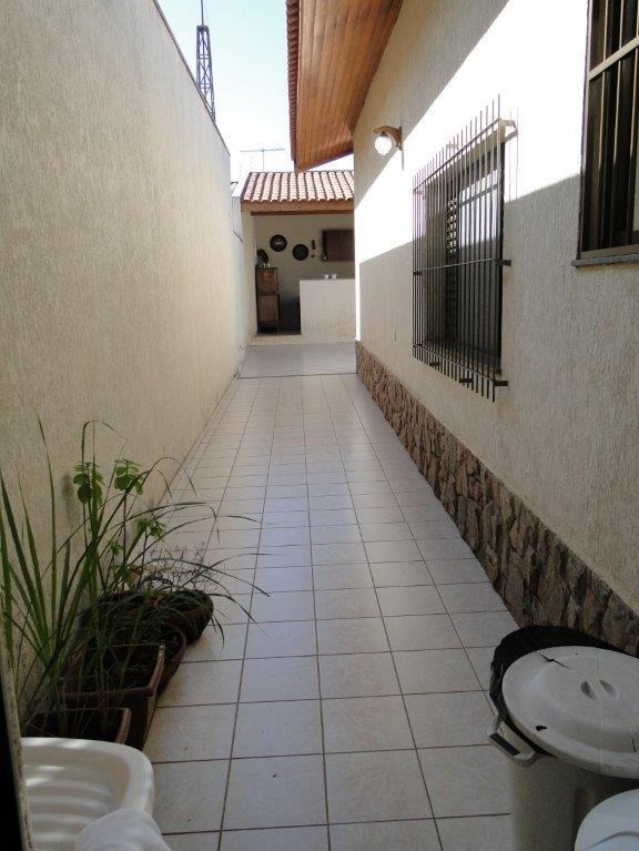 Casa, 3 quartos, 210 m² - Foto 11