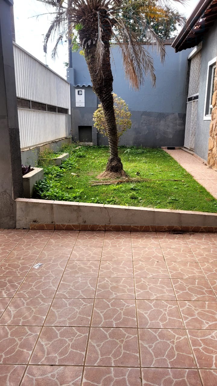 Casa, 3 quartos, 218 m² - Foto 2
