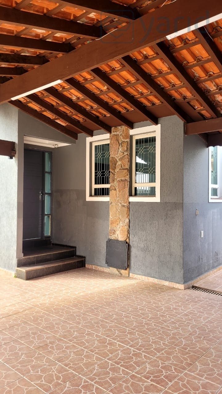 Casa, 3 quartos, 218 m² - Foto 3
