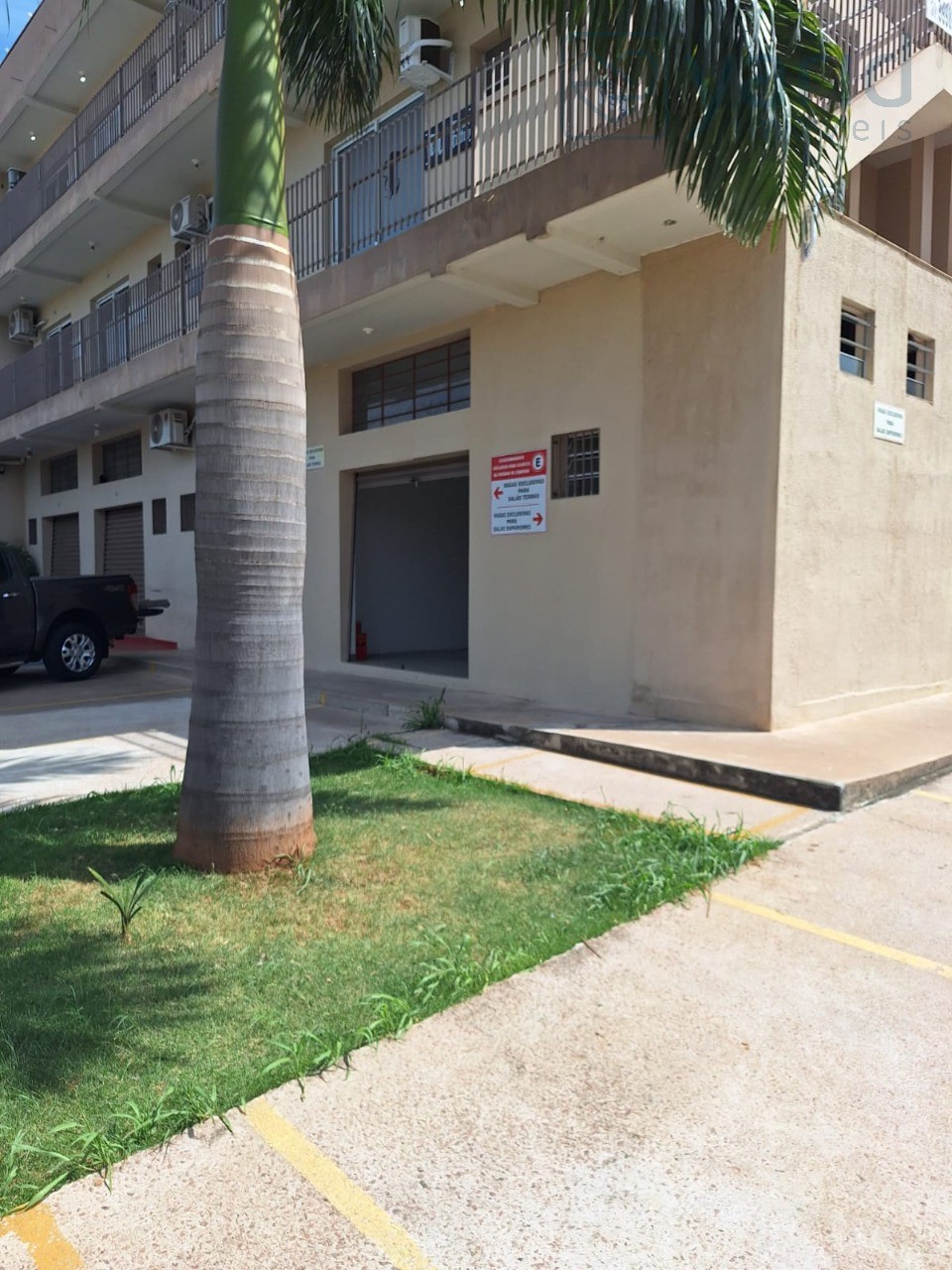 Loja-Salão, 30 m² - Foto 1