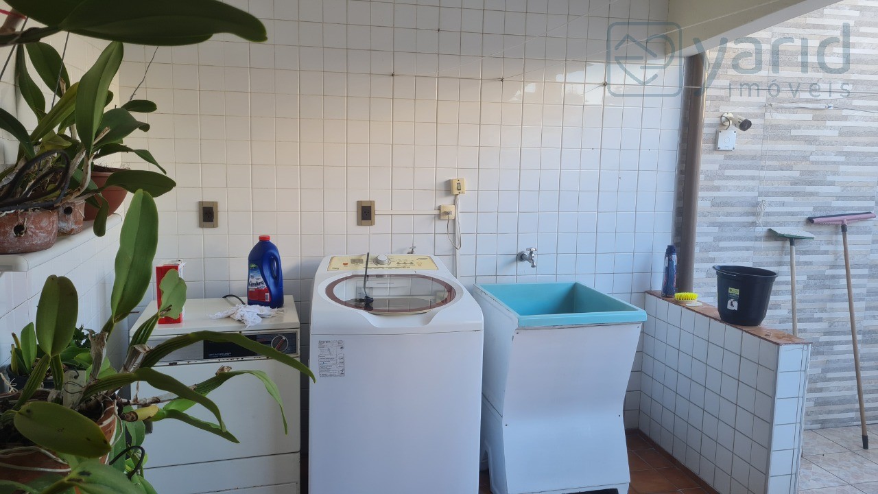 Casa, 3 quartos, 187 m² - Foto 35