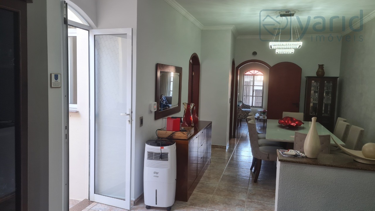 Casa, 3 quartos, 187 m² - Foto 23
