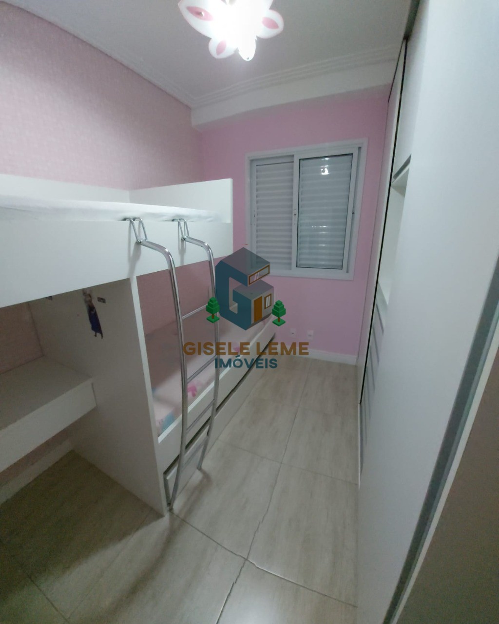 Apartamento à venda com 2 quartos, 63m² - Foto 7