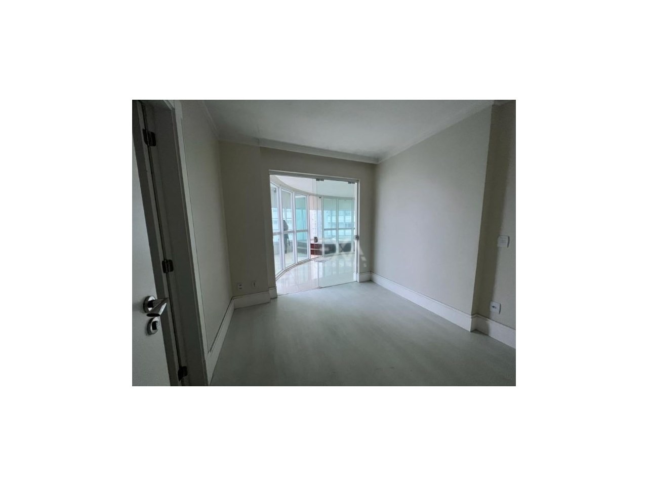 Apartamento, 3 quartos, 254 m² - Foto 8