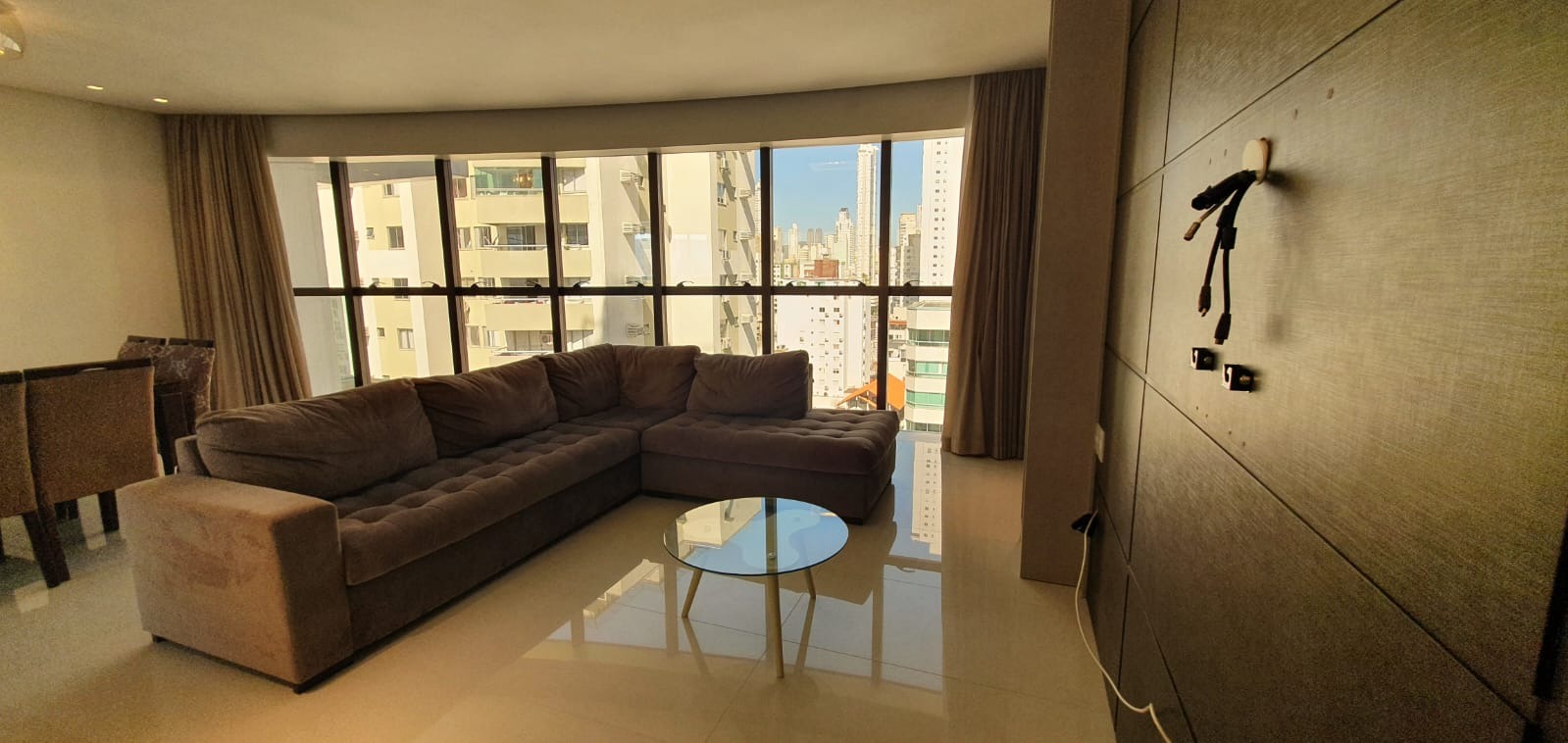 Apartamento, 3 quartos, 170 m² - Foto 2