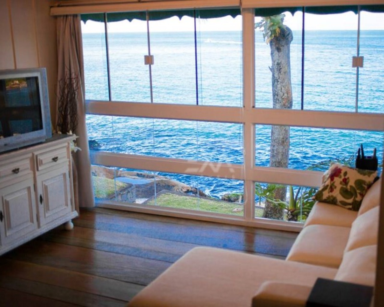 Casa, 3 quartos, 250 m² - Foto 1