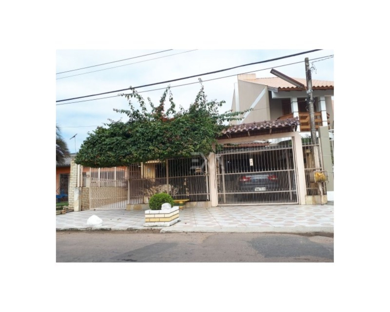Casa, 3 quartos, 235 m² - Foto 1