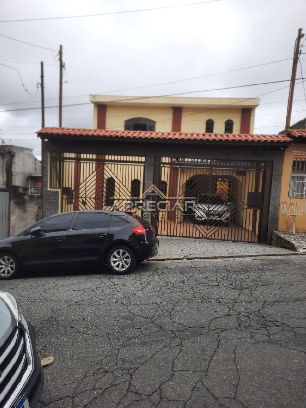 Sobrado, 3 quartos, 320 m² - Foto 1