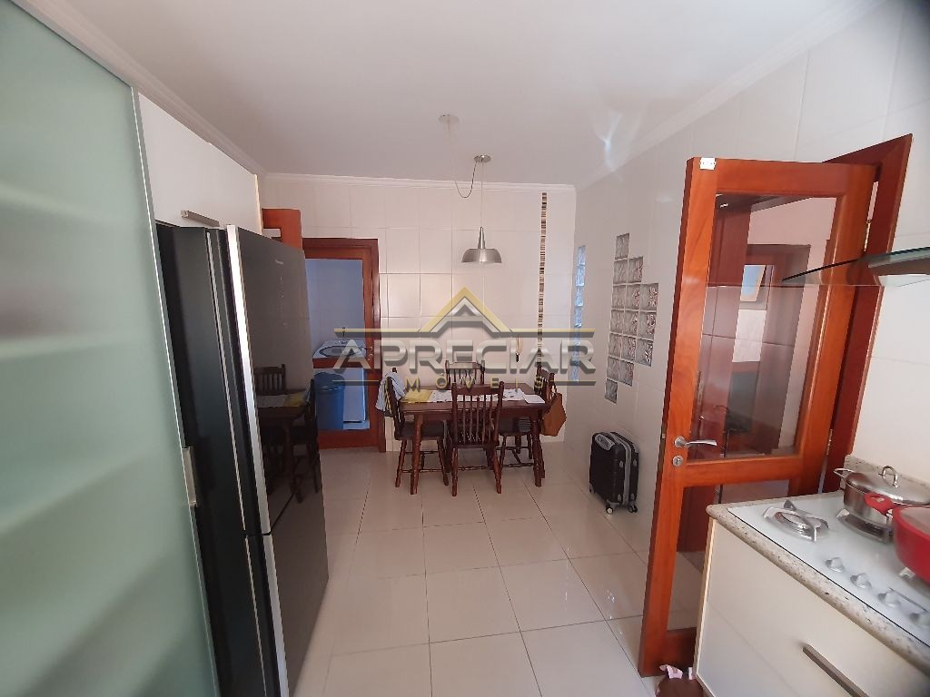 Sobrado, 2 quartos, 196 m² - Foto 25