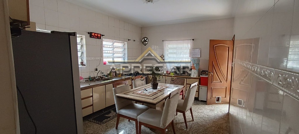 Casa, 4 quartos, 250 m² - Foto 20