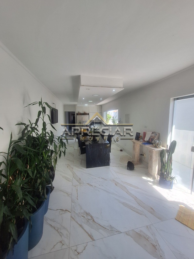 Casa, 3 quartos, 200 m² - Foto 13