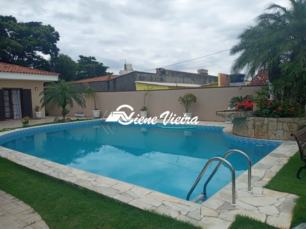 Casa, 3 quartos, 1000 m² - Foto 1