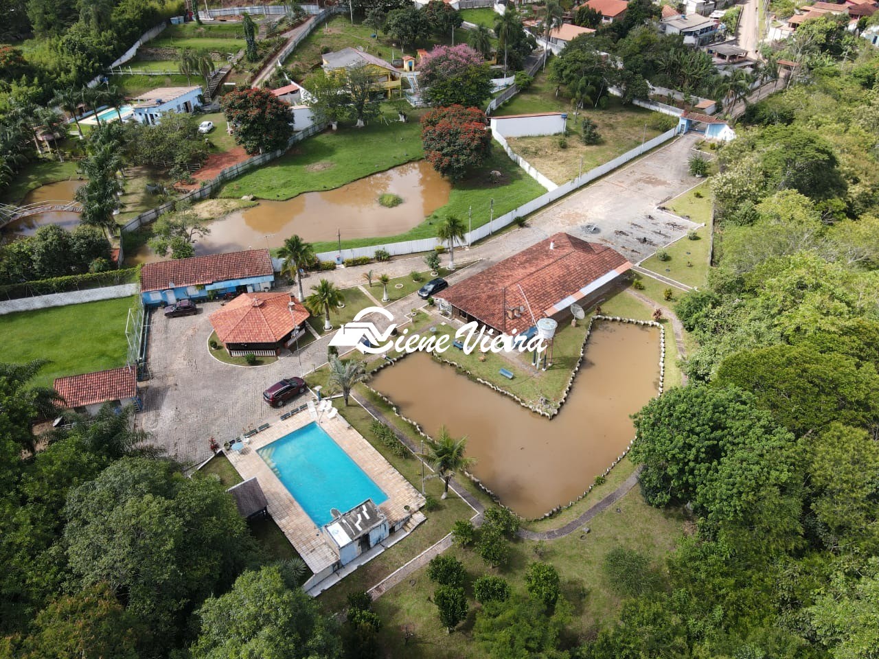 Chácara, 4 quartos, 8600 m² - Foto 1