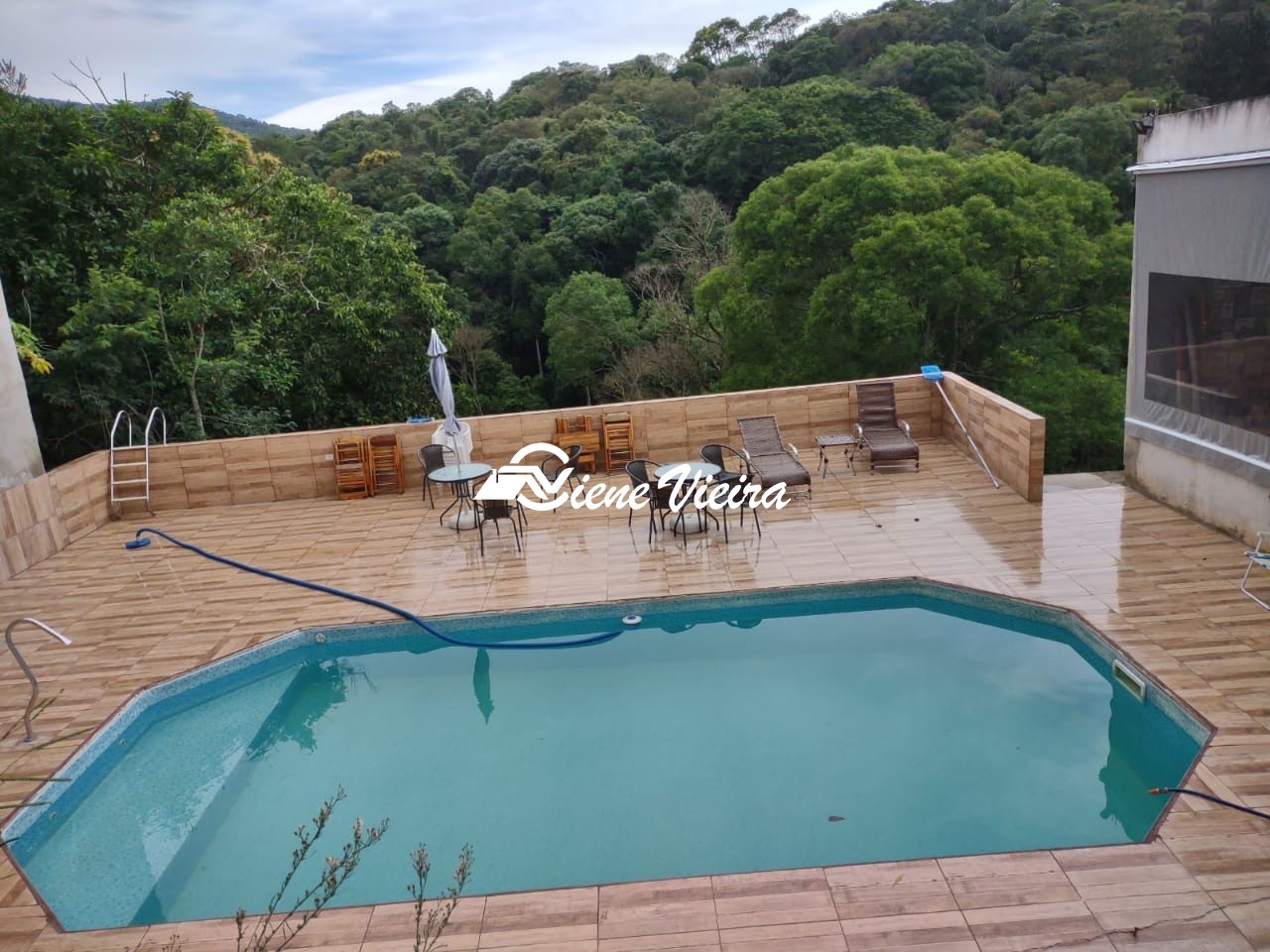 Chácara, 3 quartos, 1200 m² - Foto 1