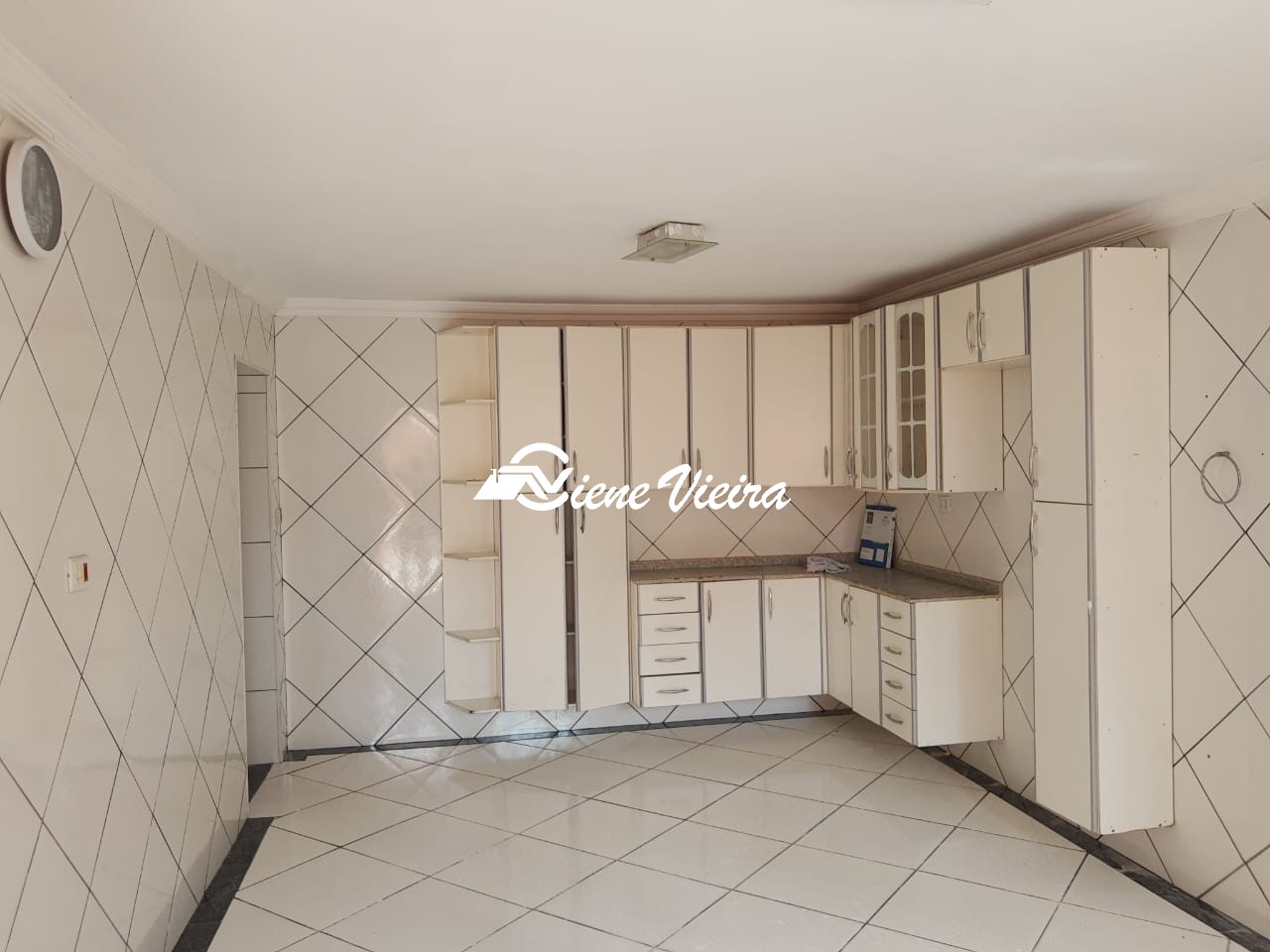 Casa, 3 quartos, 230 m² - Foto 4