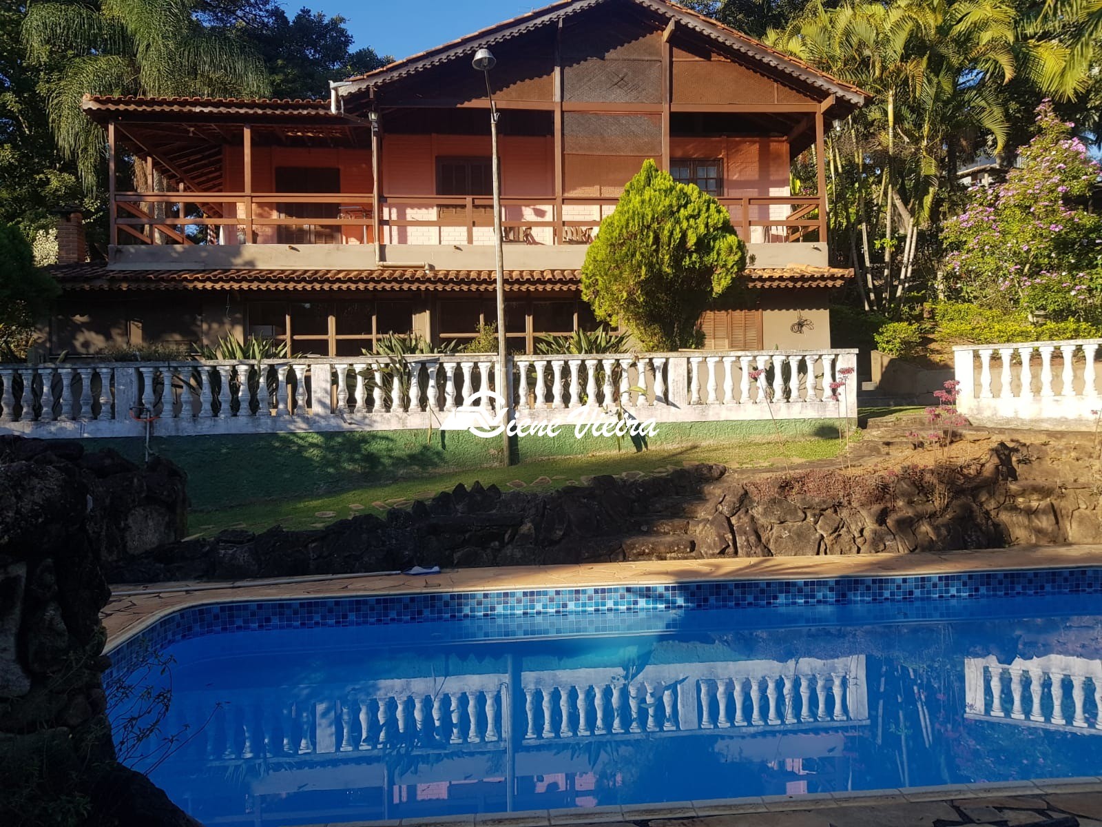 Chácara, 4 quartos, 1658 m² - Foto 1