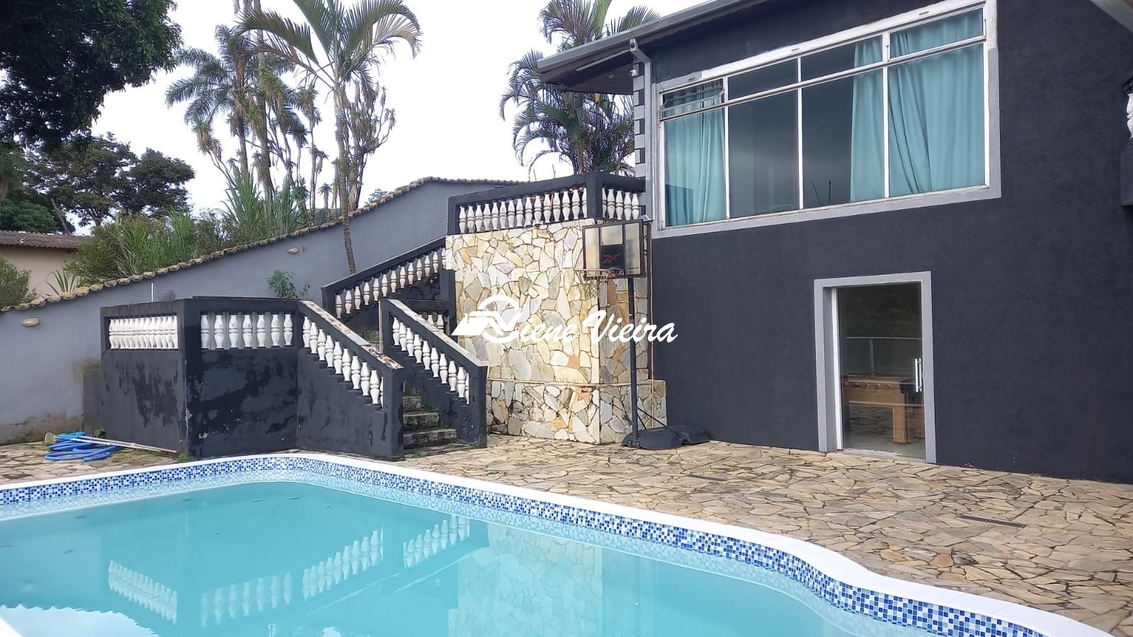 Chácara, 4 quartos, 1288 m² - Foto 1
