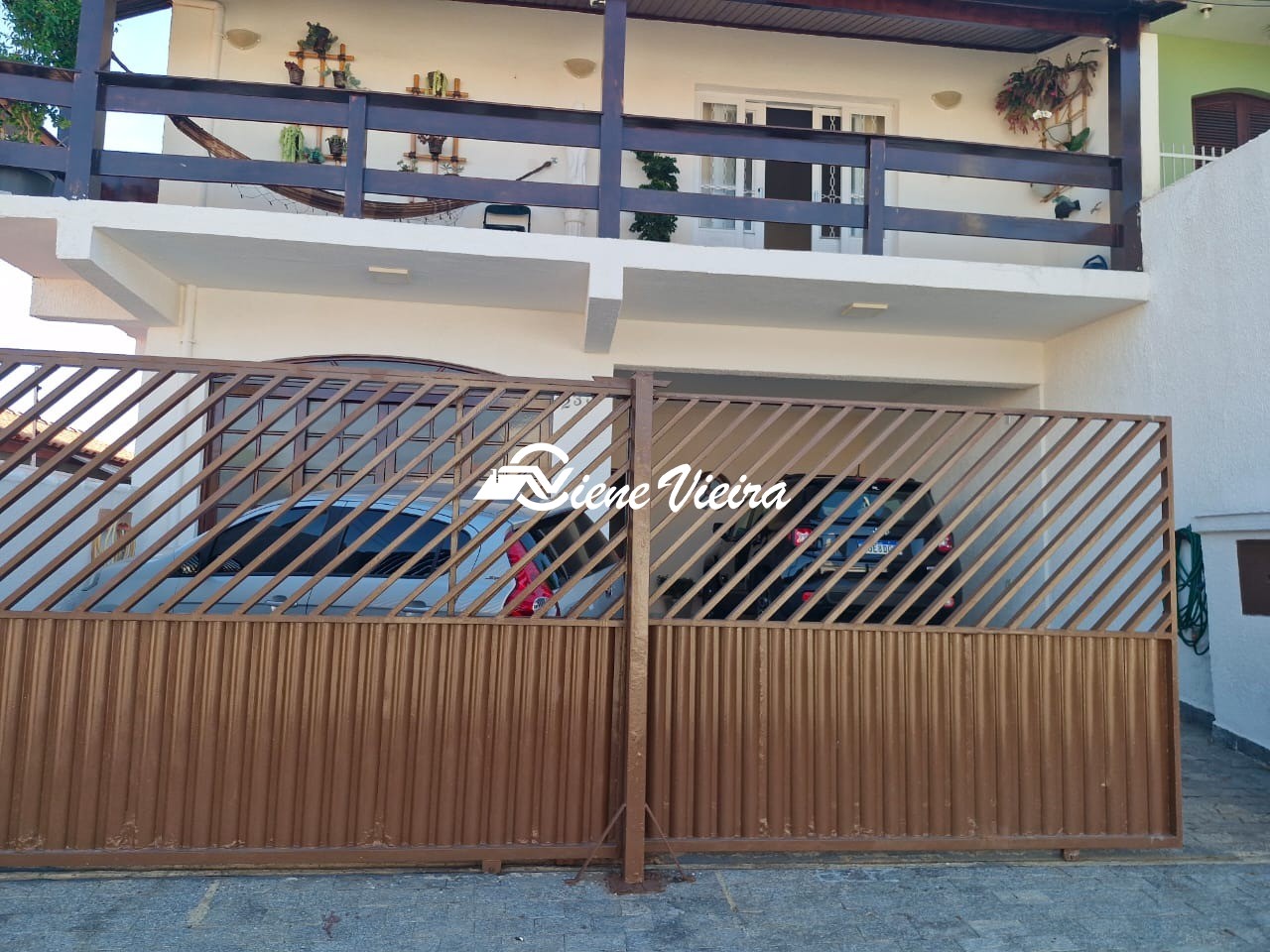 Casa, 3 quartos, 250 m² - Foto 1