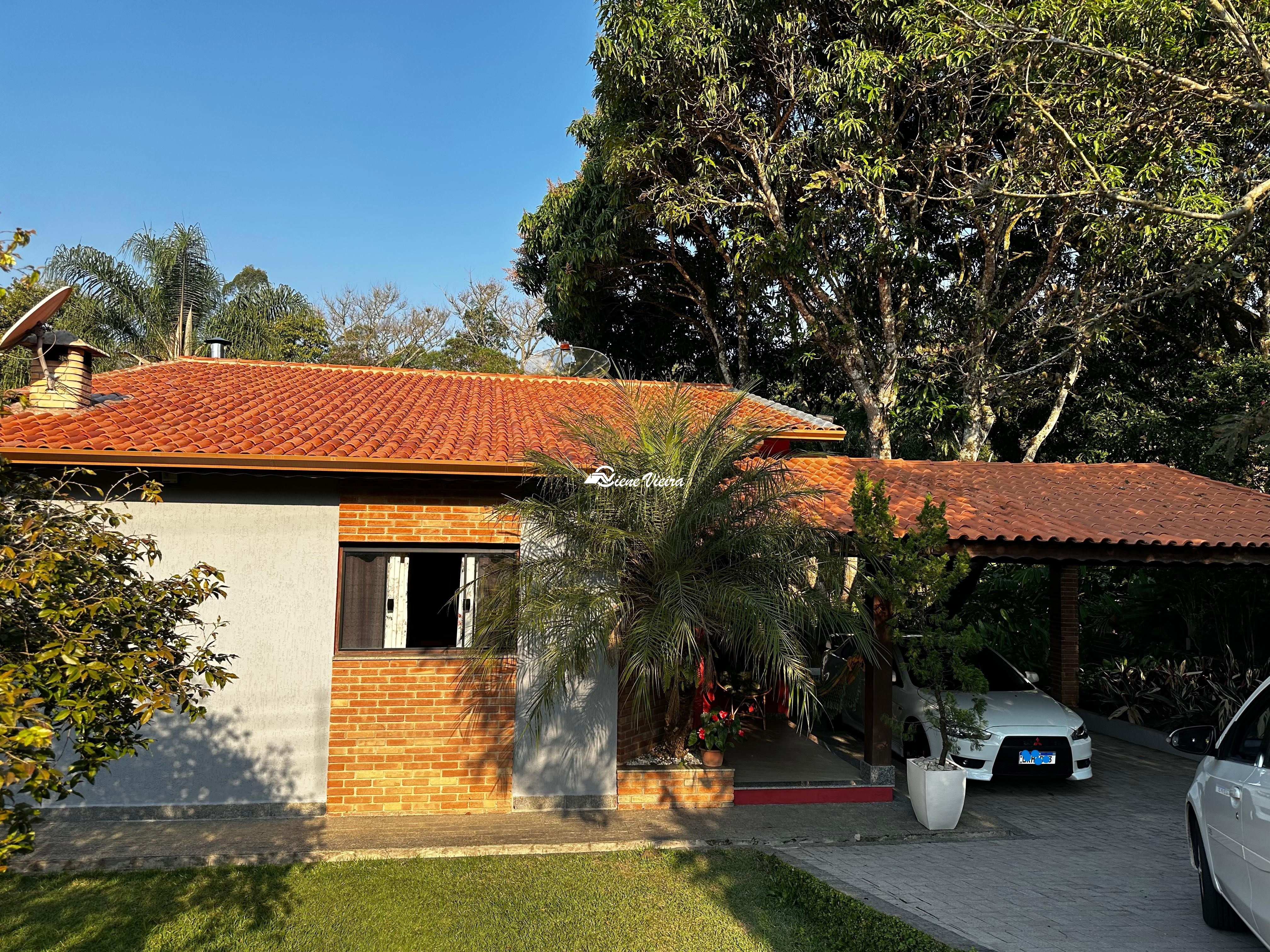 Chácara, 3 quartos, 900 m² - Foto 1
