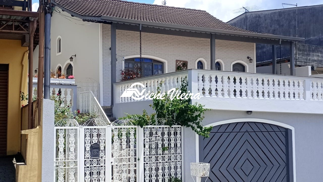 Casa, 3 quartos, 300 m² - Foto 1