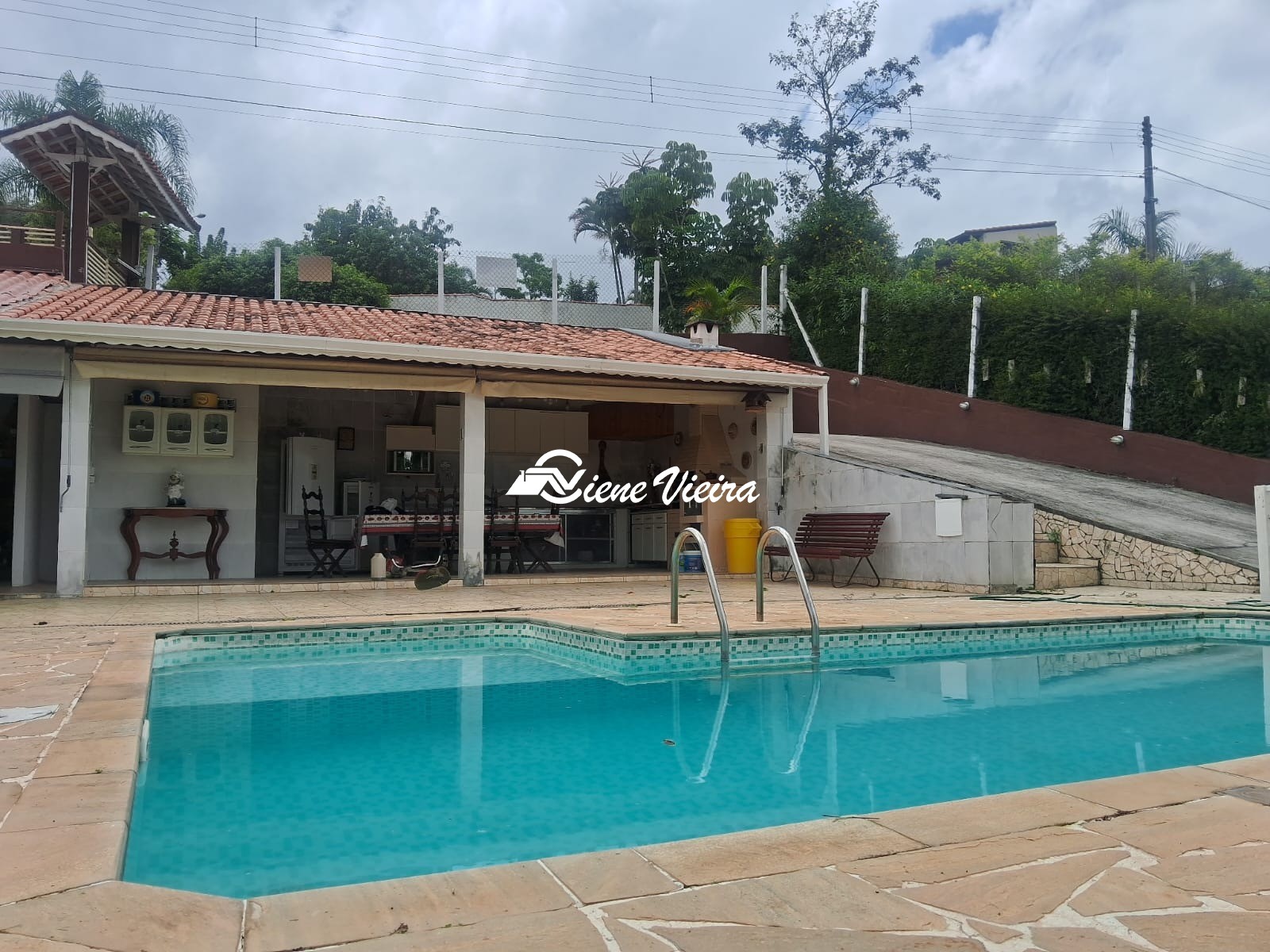 Chácara, 3 quartos, 840 m² - Foto 1