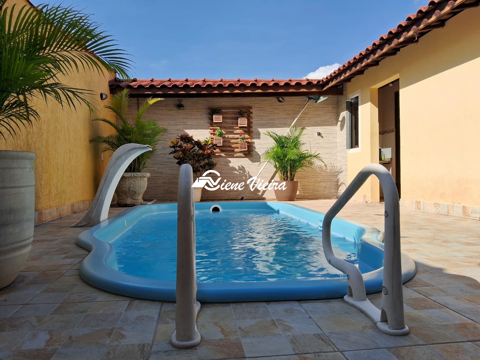 Casa, 7 quartos, 255 m² - Foto 2