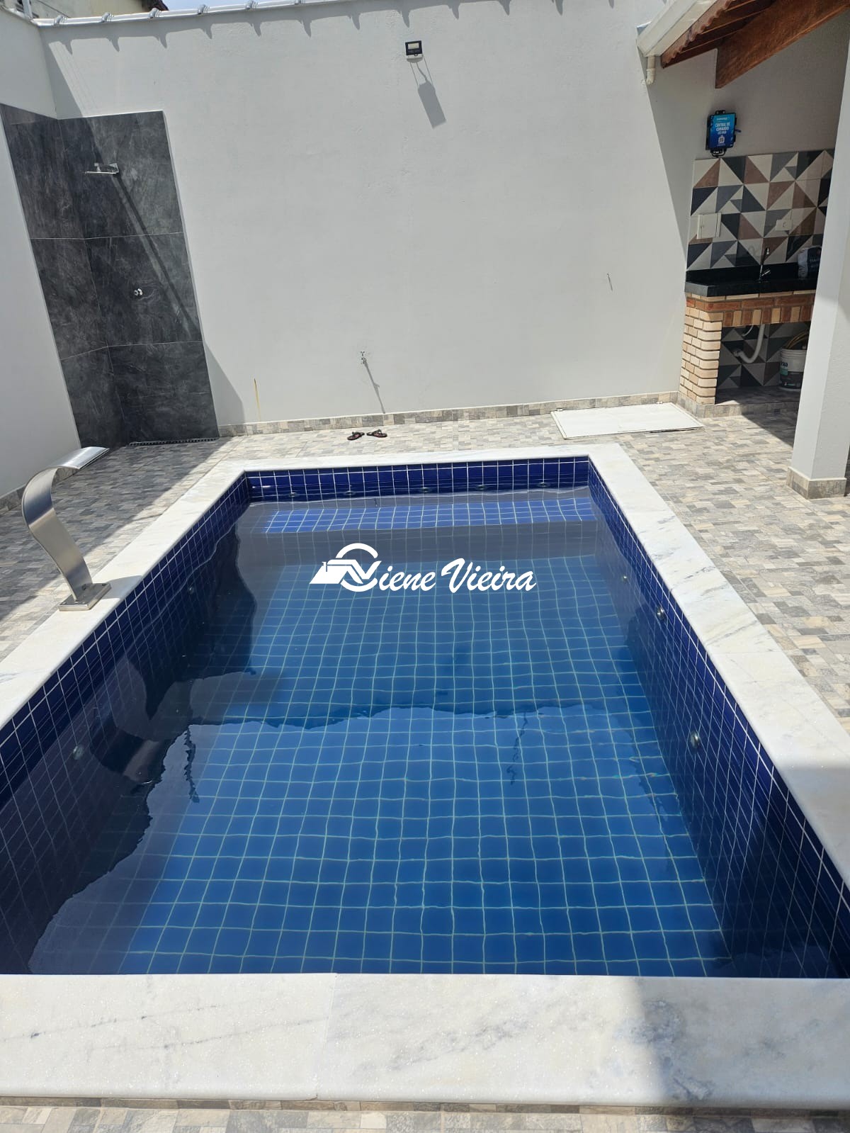 Casa, 3 quartos, 182 m² - Foto 1