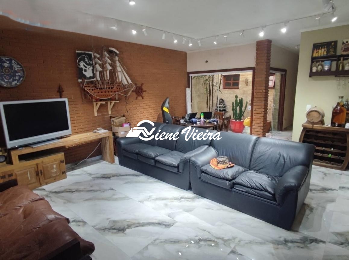 Casa, 3 quartos, 250 m² - Foto 6