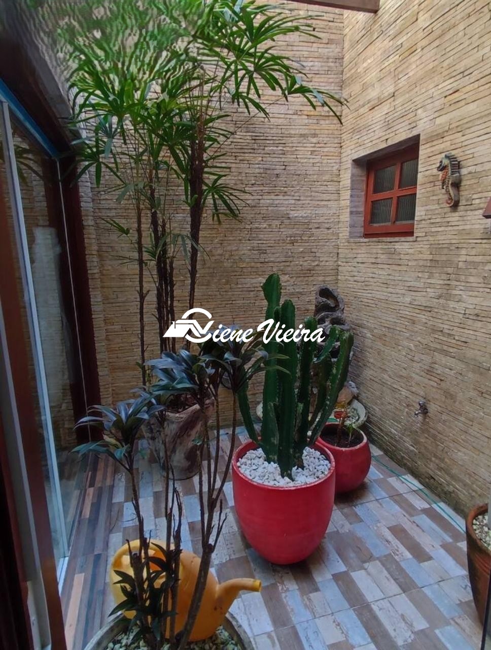 Casa, 3 quartos, 250 m² - Foto 2